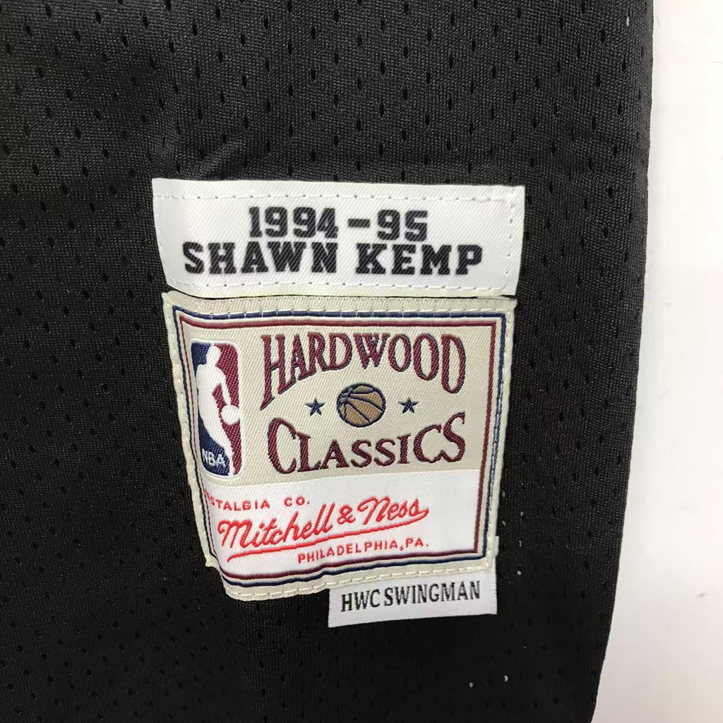 Shawn Kemp Seattle SuperSonics Official NBA Mitchell & Ness product image 3